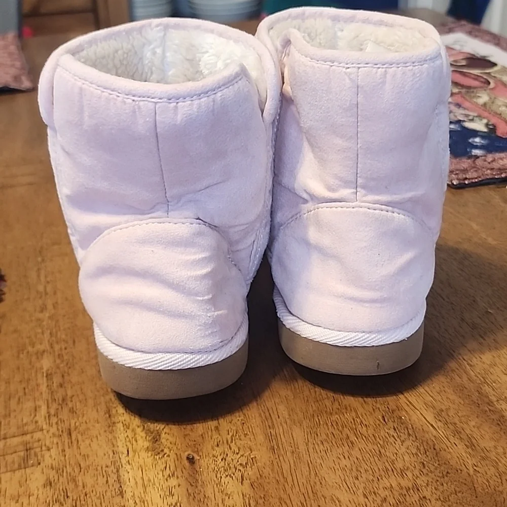 OLD NAVY SZ 3 PINK BOOTS